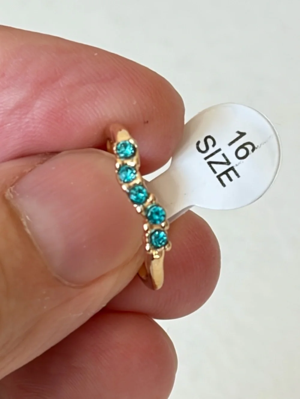 Gold Ring with Teal Stones. - Picture 1 of 5